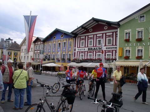 2008