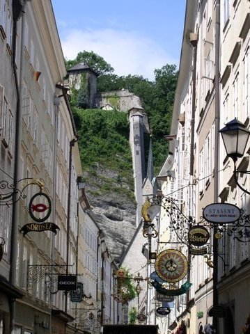 2008