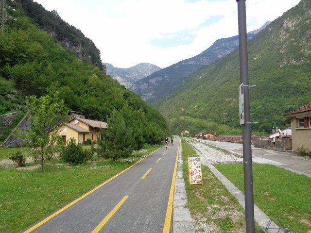 2016