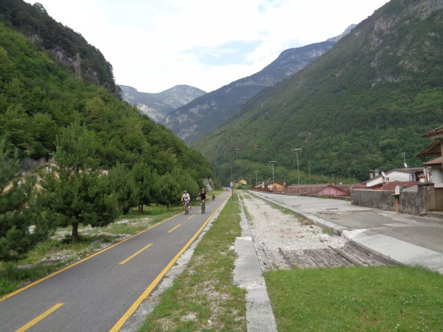 2016
