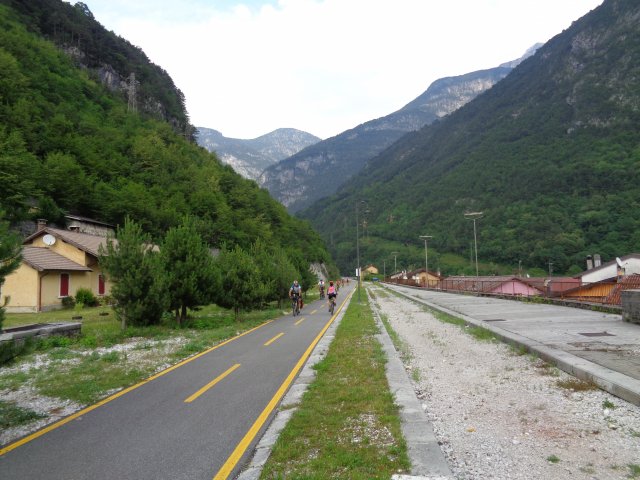 2016