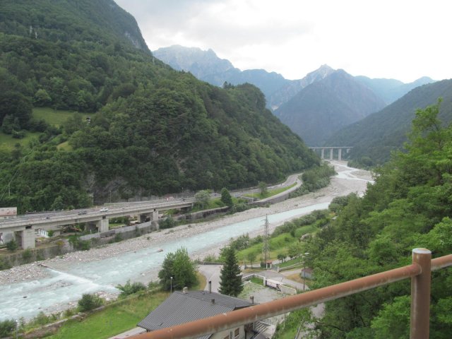 2016
