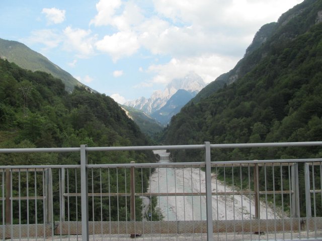 2016