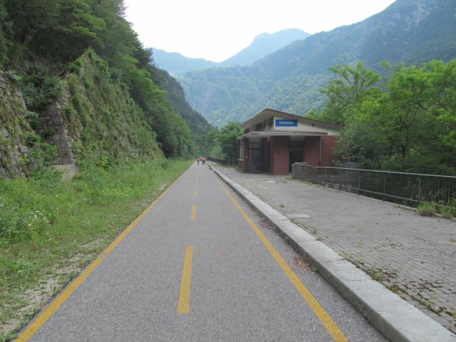 2016