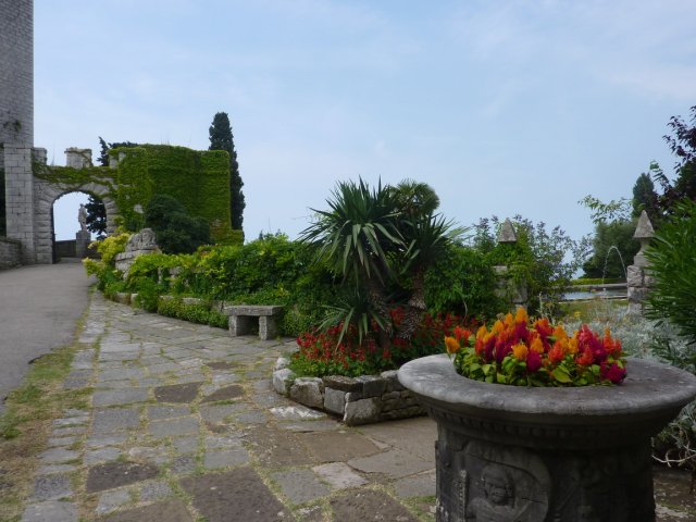 2016