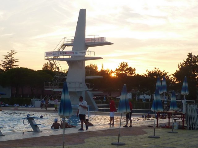 2016