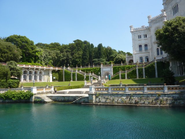 2016
