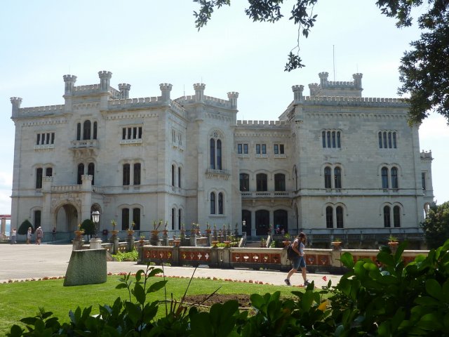 2016