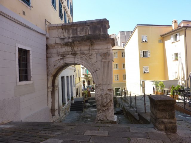 2016