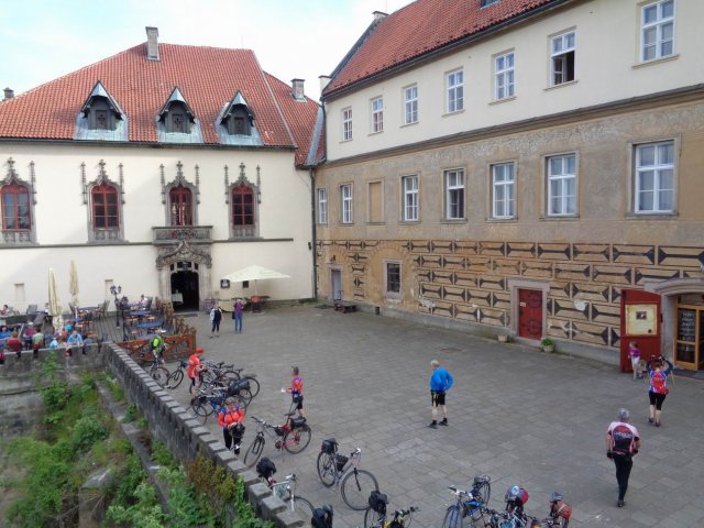 2016